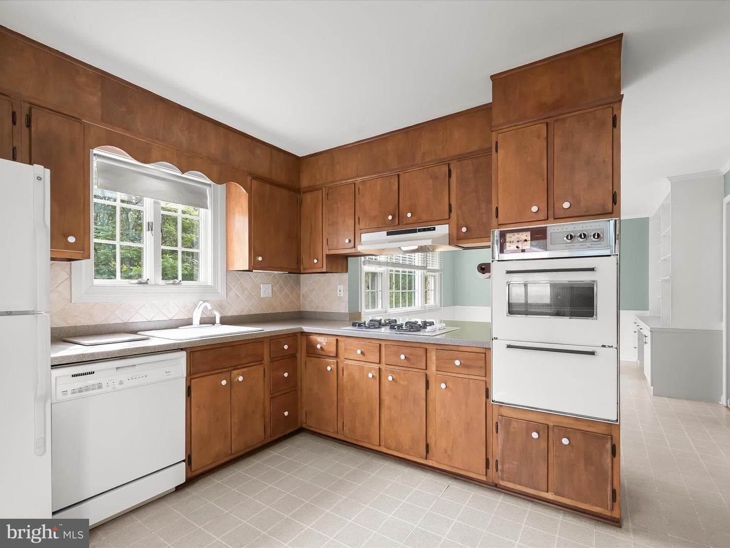 109 Hillside Road photo 24