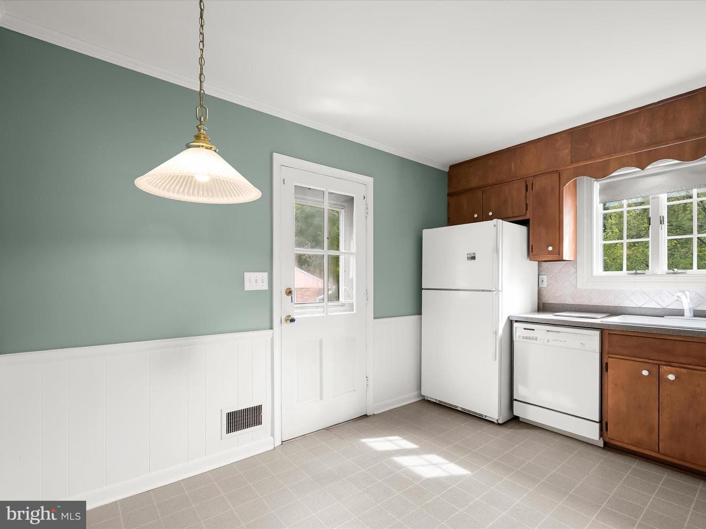 109 Hillside Road photo 25