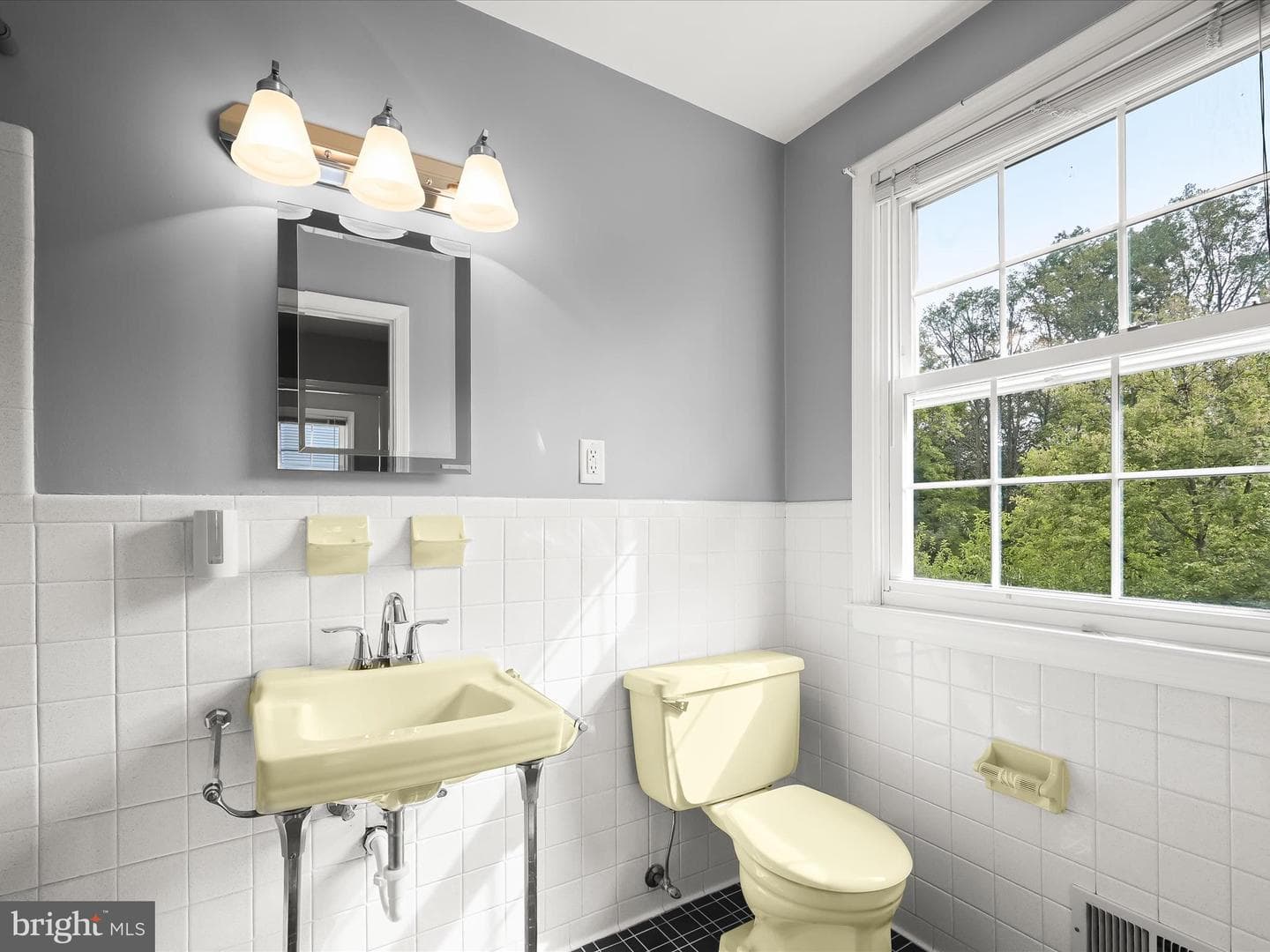 109 Hillside Road photo 42