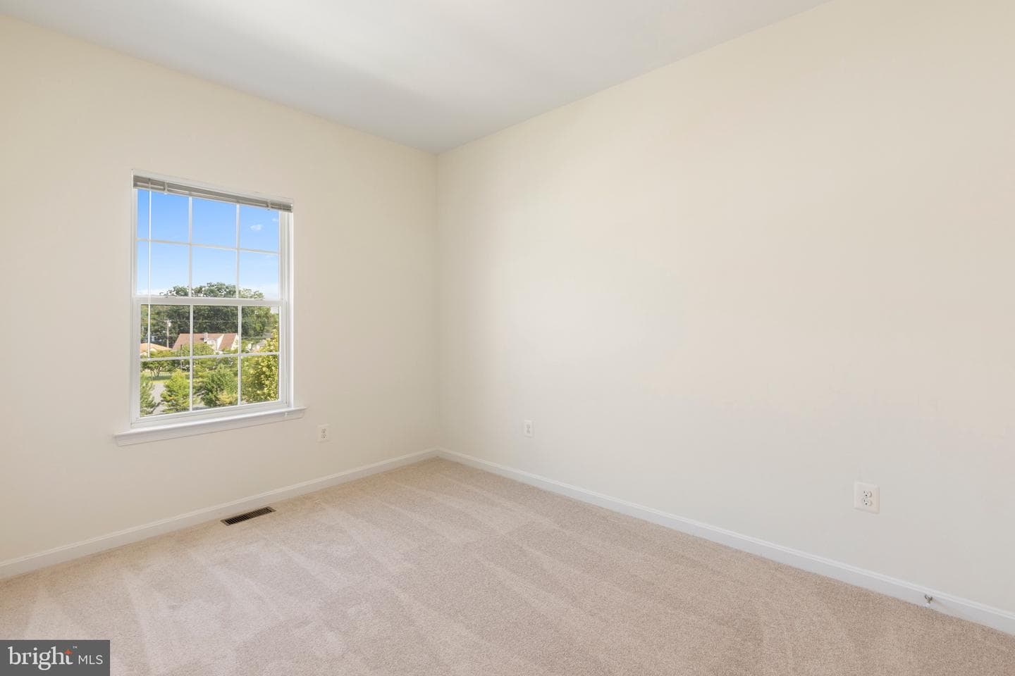 7719 Town View Drive photo 20