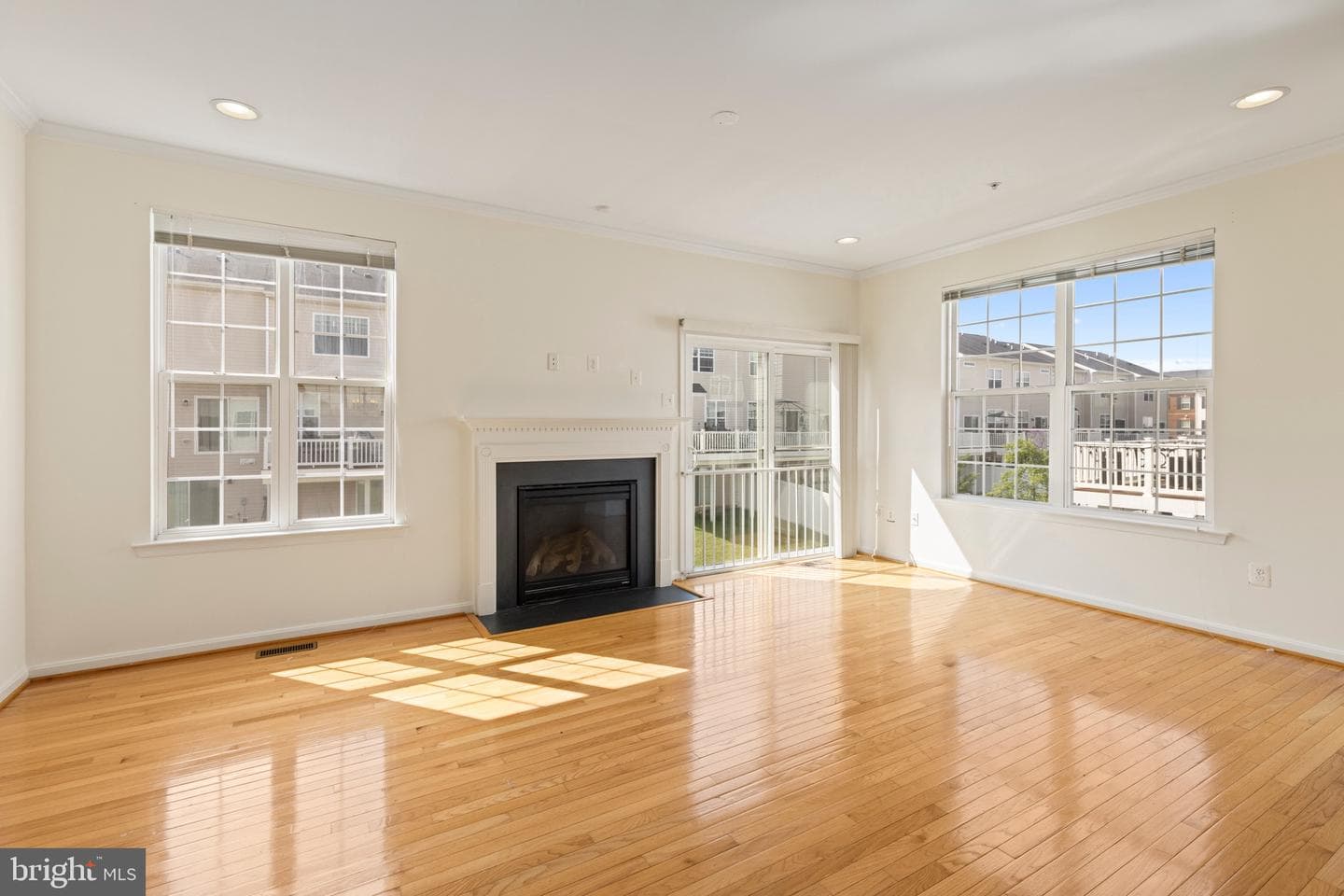 7719 Town View Drive photo 3