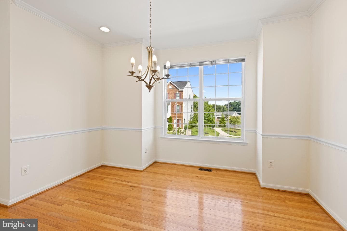 7719 Town View Drive photo 9