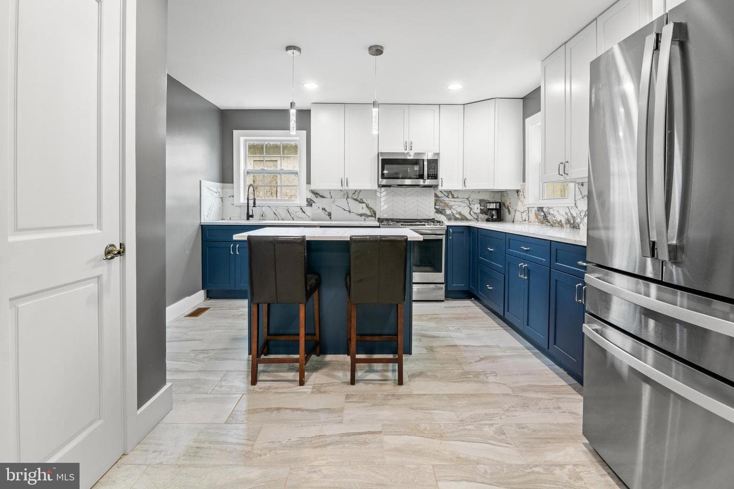 10702 Liberty Road photo 10