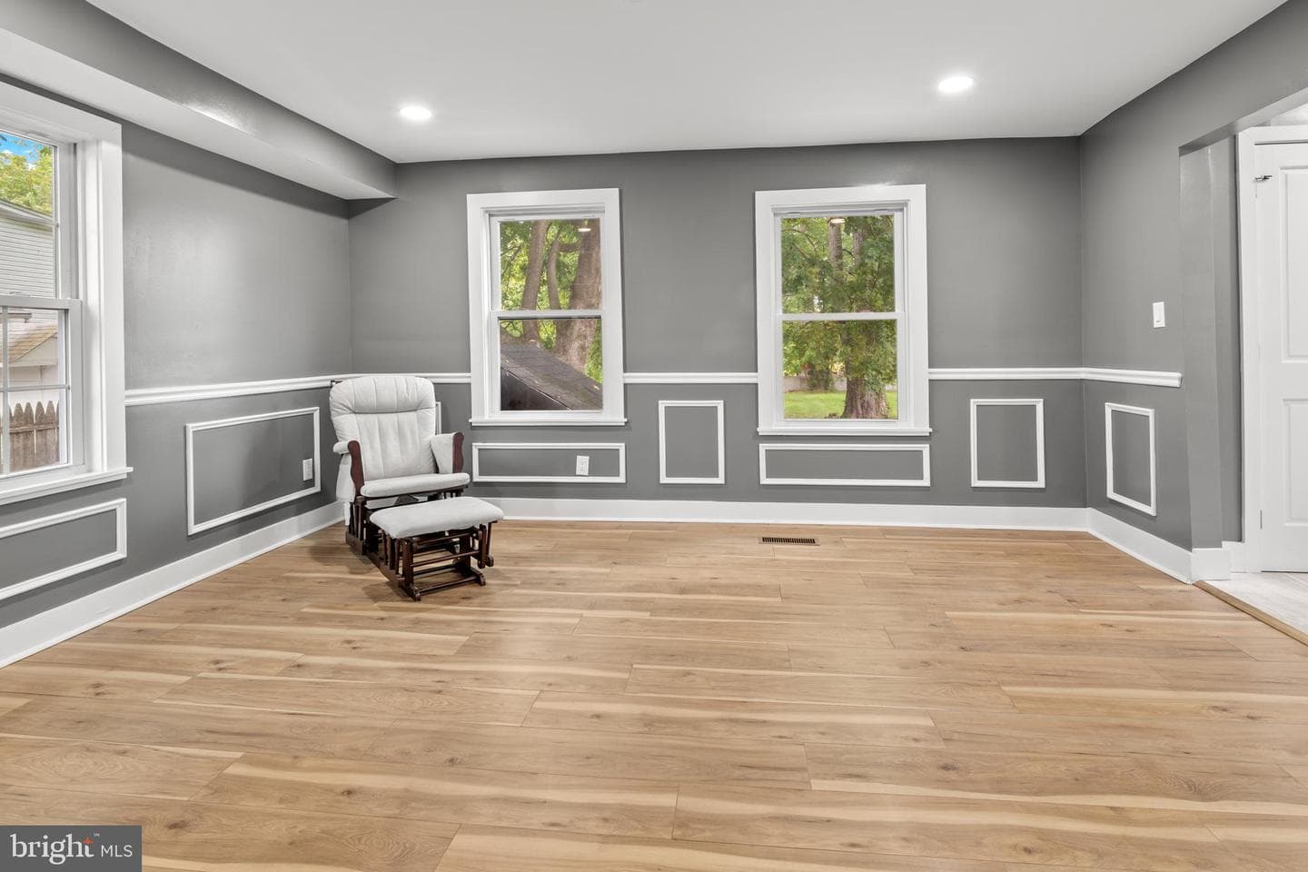 10702 Liberty Road photo 17