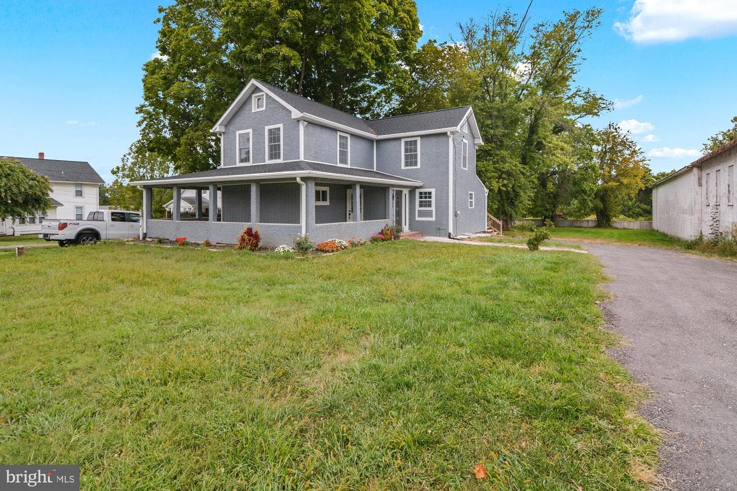 10702 Liberty Road photo 2