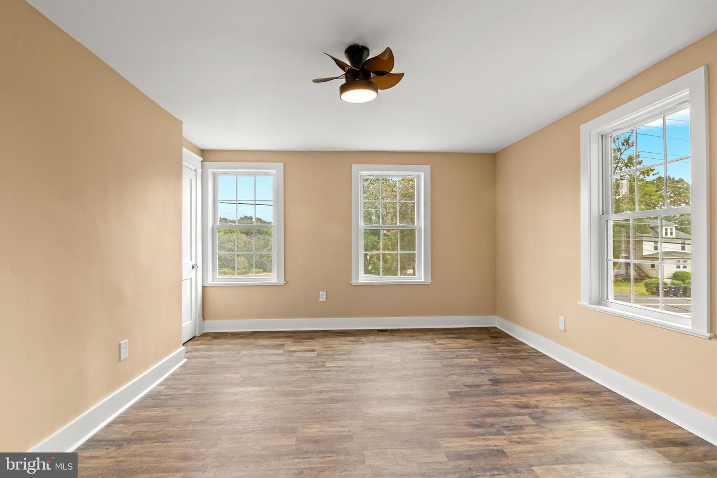 10702 Liberty Road photo 24