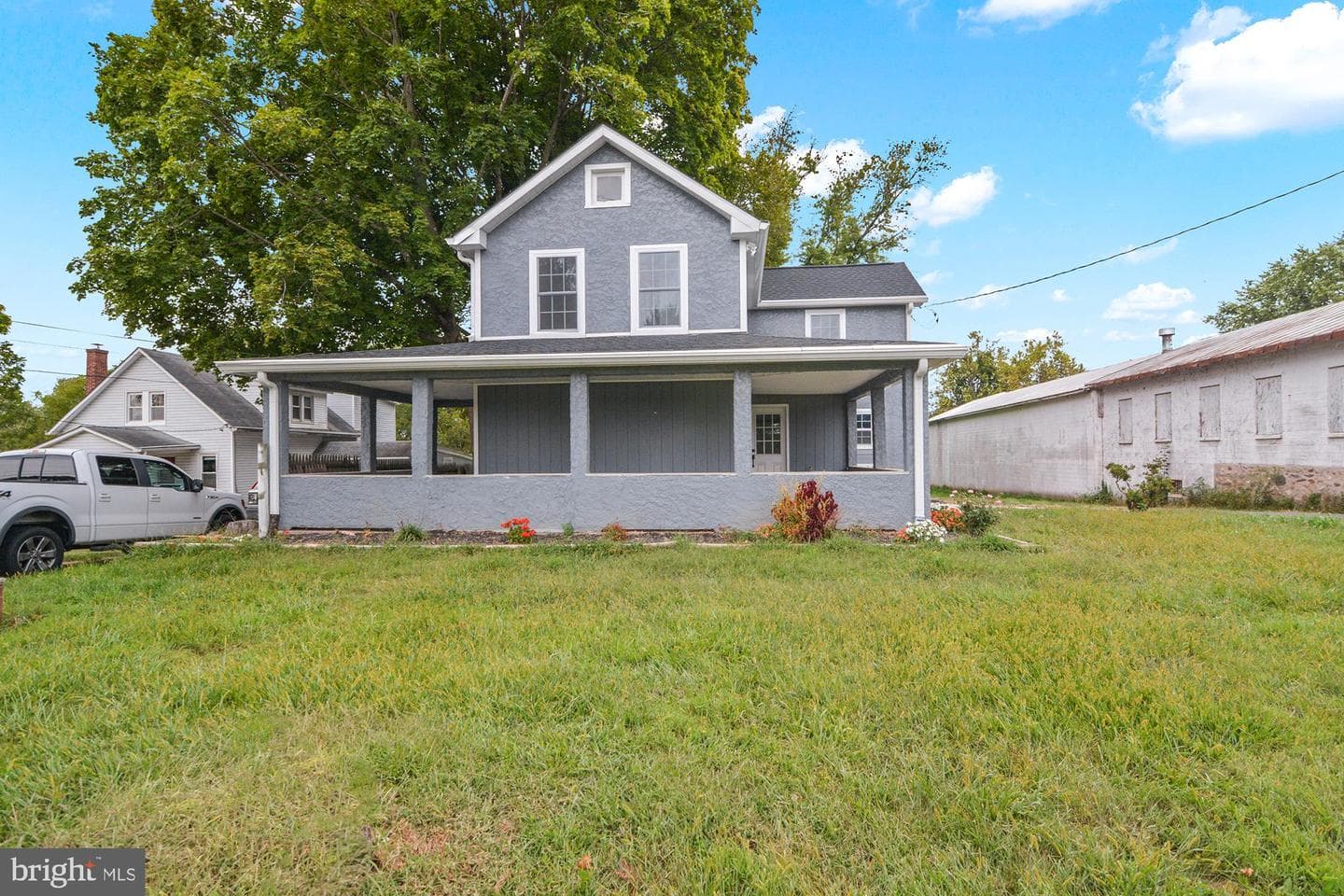 10702 Liberty Road photo 3