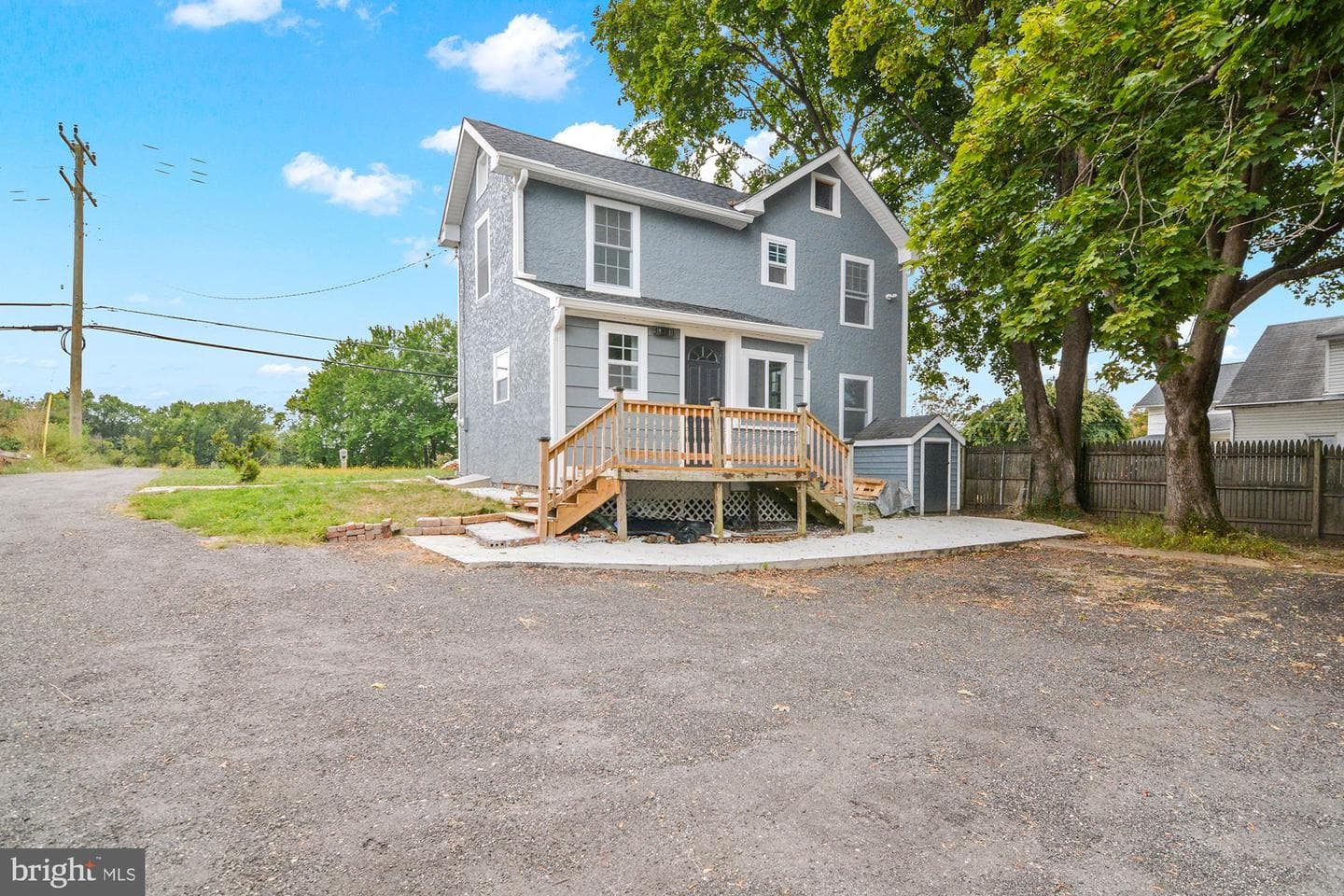 10702 Liberty Road photo 5