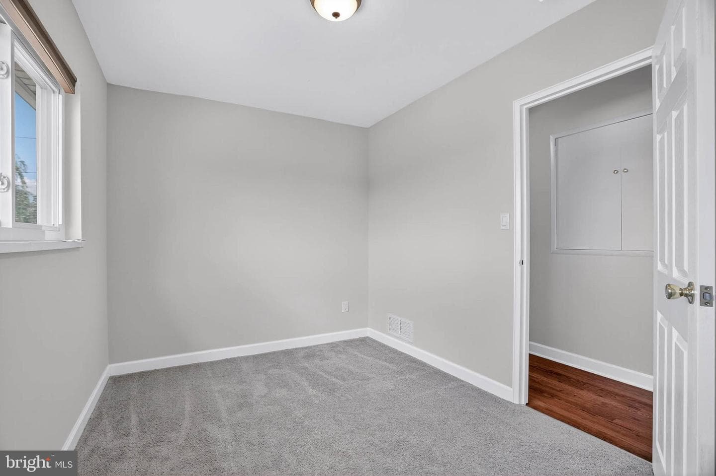 920 Vanderwood Road photo 13