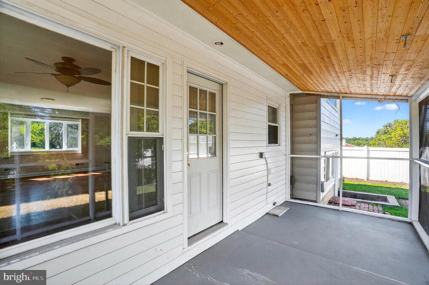 920 Vanderwood Road photo 22