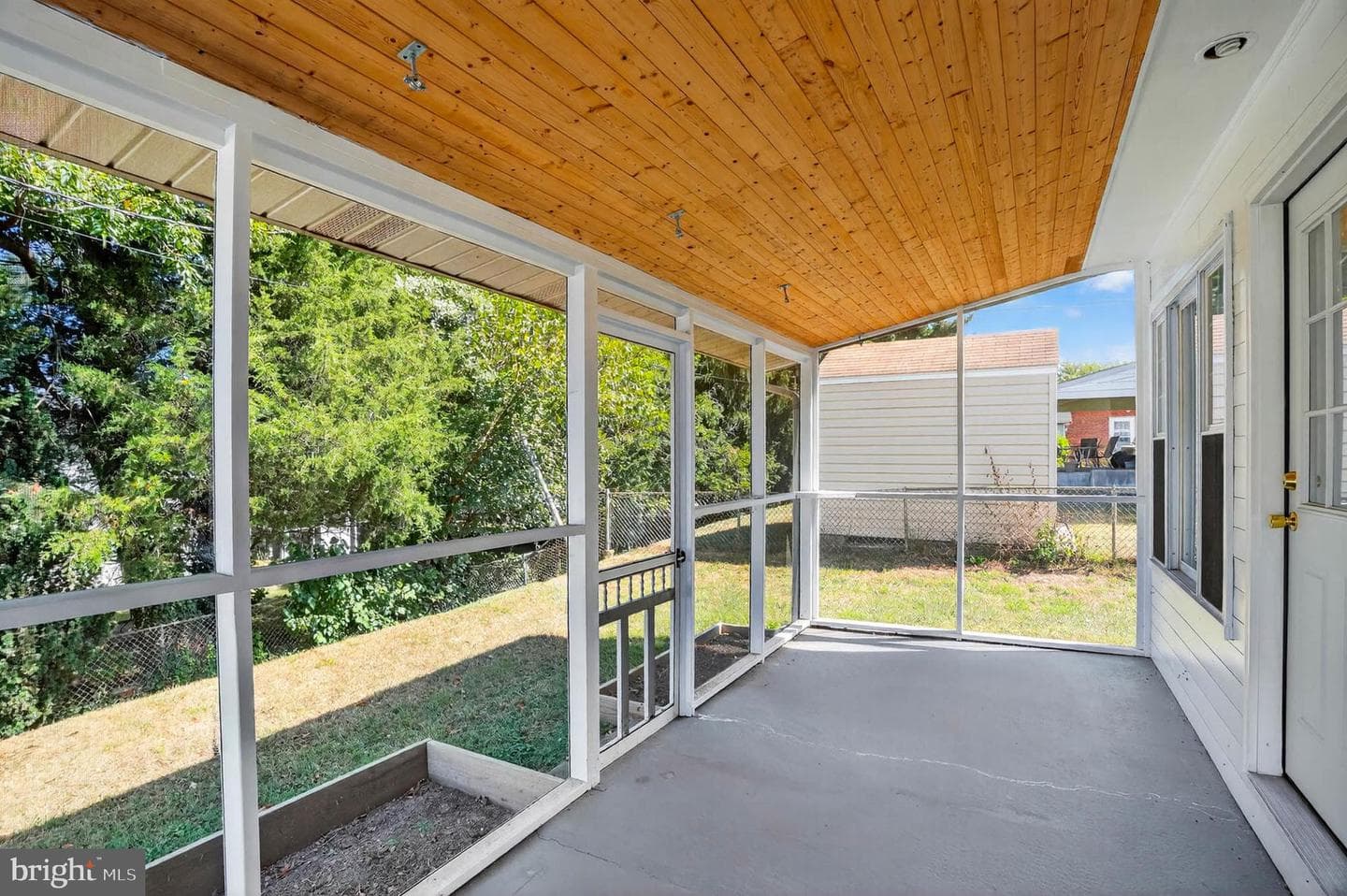 920 Vanderwood Road photo 23