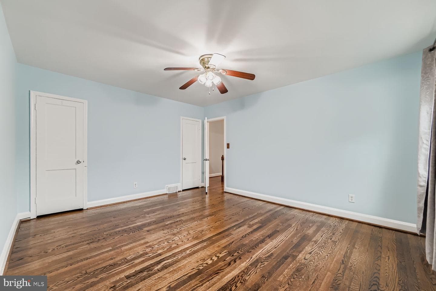 8119 Kirkwall Court photo 16