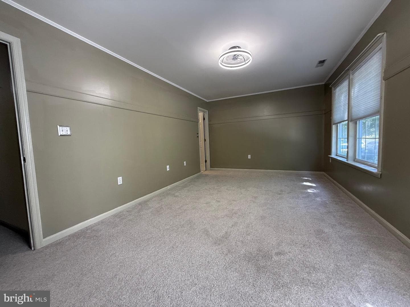 8900 Lennings Lane photo 31