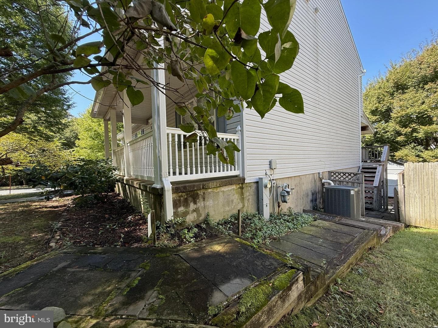 8900 Lennings Lane photo 73
