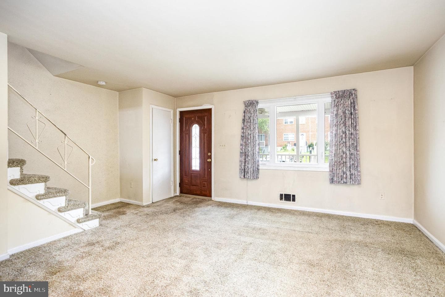 104 Bladen Road photo 4