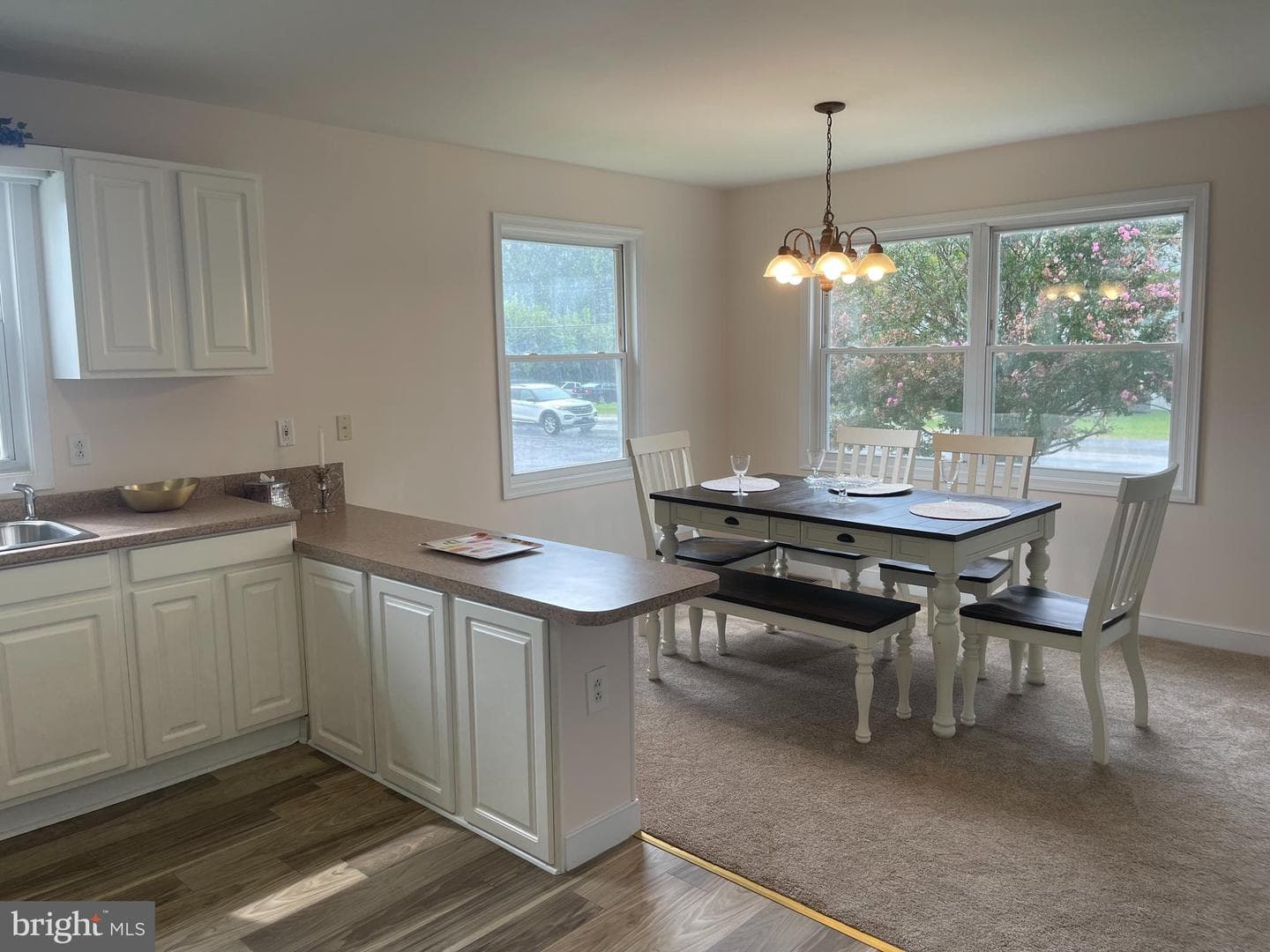 547 Compass Road photo 6