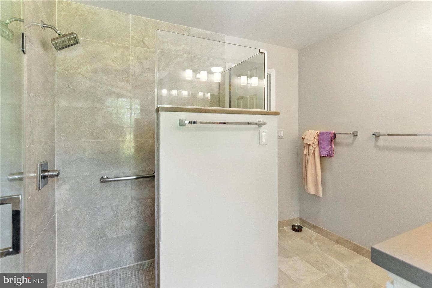 37 Glenbrook Drive photo 54