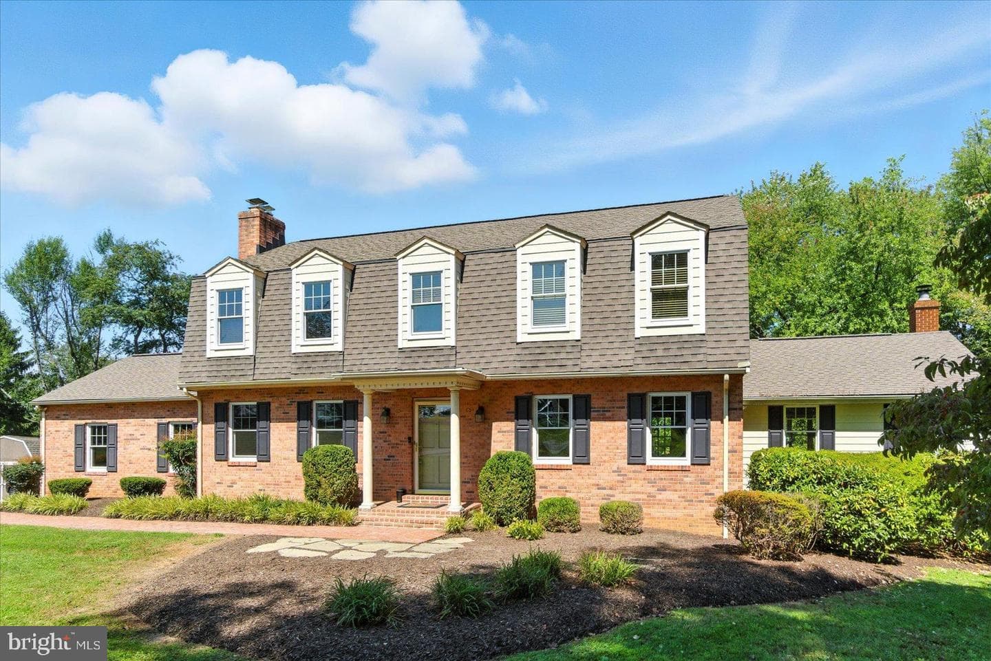 37 Glenbrook Drive photo 7