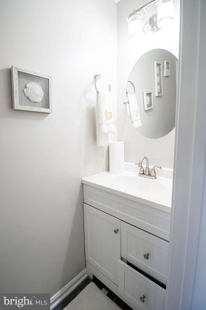 7207 Rutherford Green Circle photo 13