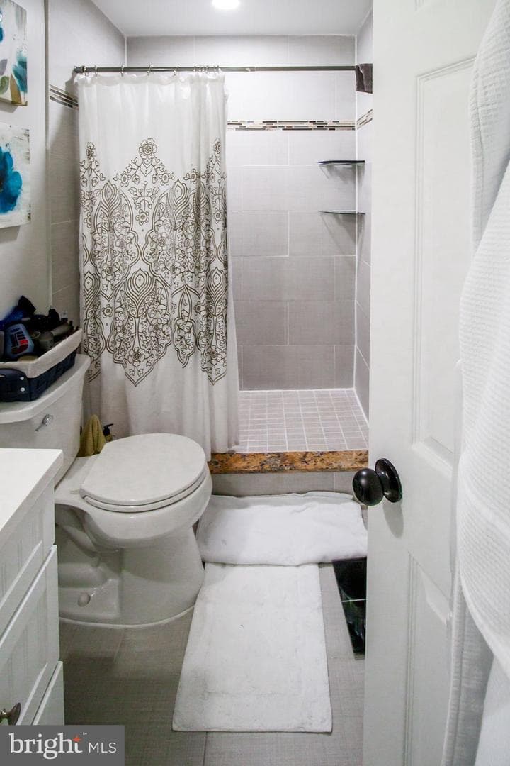 7207 Rutherford Green Circle photo 23