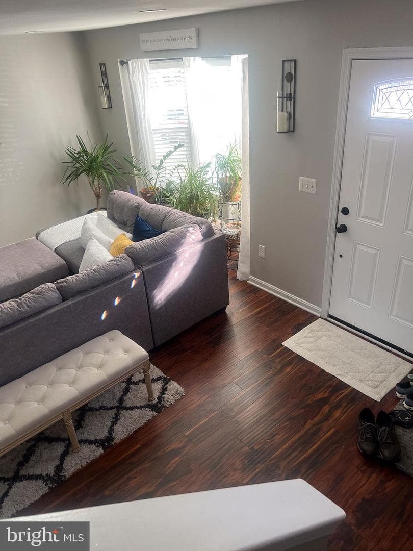 7207 Rutherford Green Circle photo 4