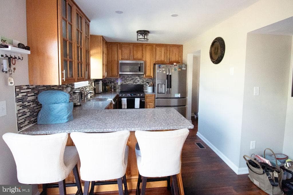 7207 Rutherford Green Circle photo 6