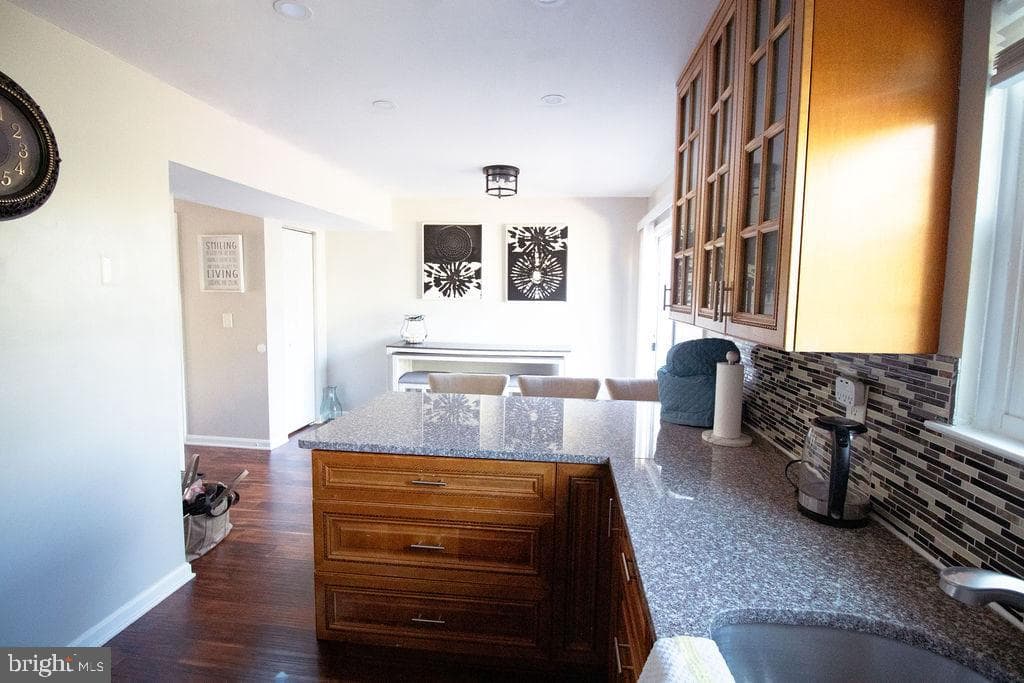 7207 Rutherford Green Circle photo 8