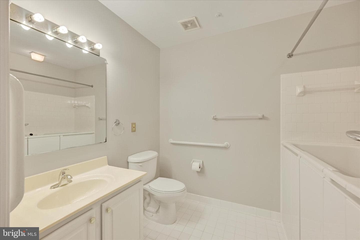 403 Plumbridge Court #101 photo 19