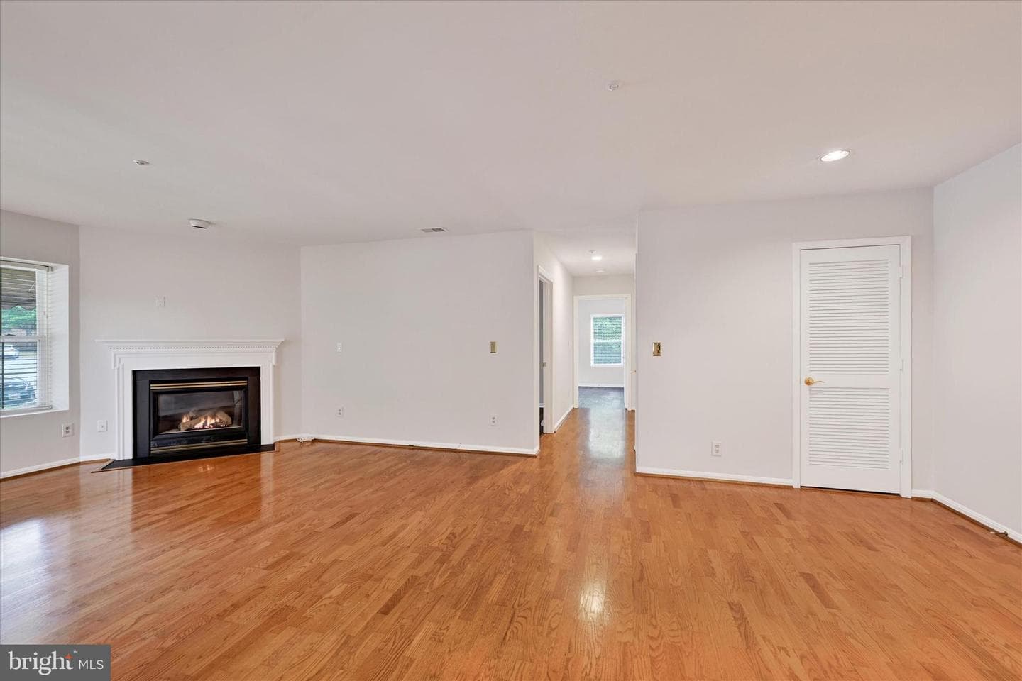 403 Plumbridge Court #101 photo 2