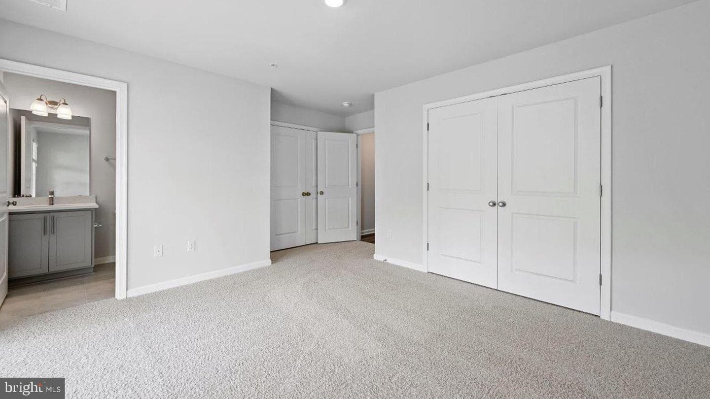 5046 Silver Oak Drive photo 5