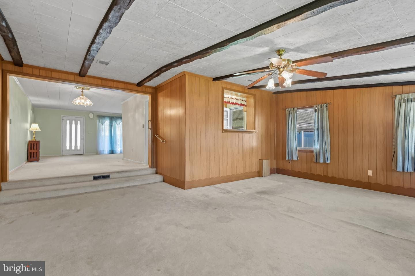 2443 Ellis Road photo 12