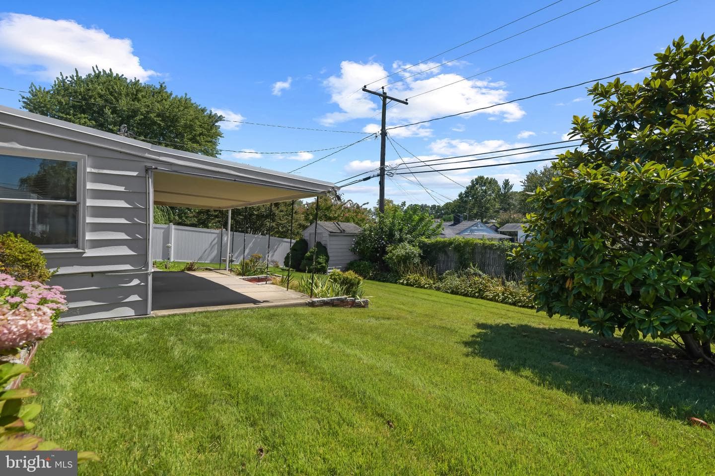 2443 Ellis Road photo 25