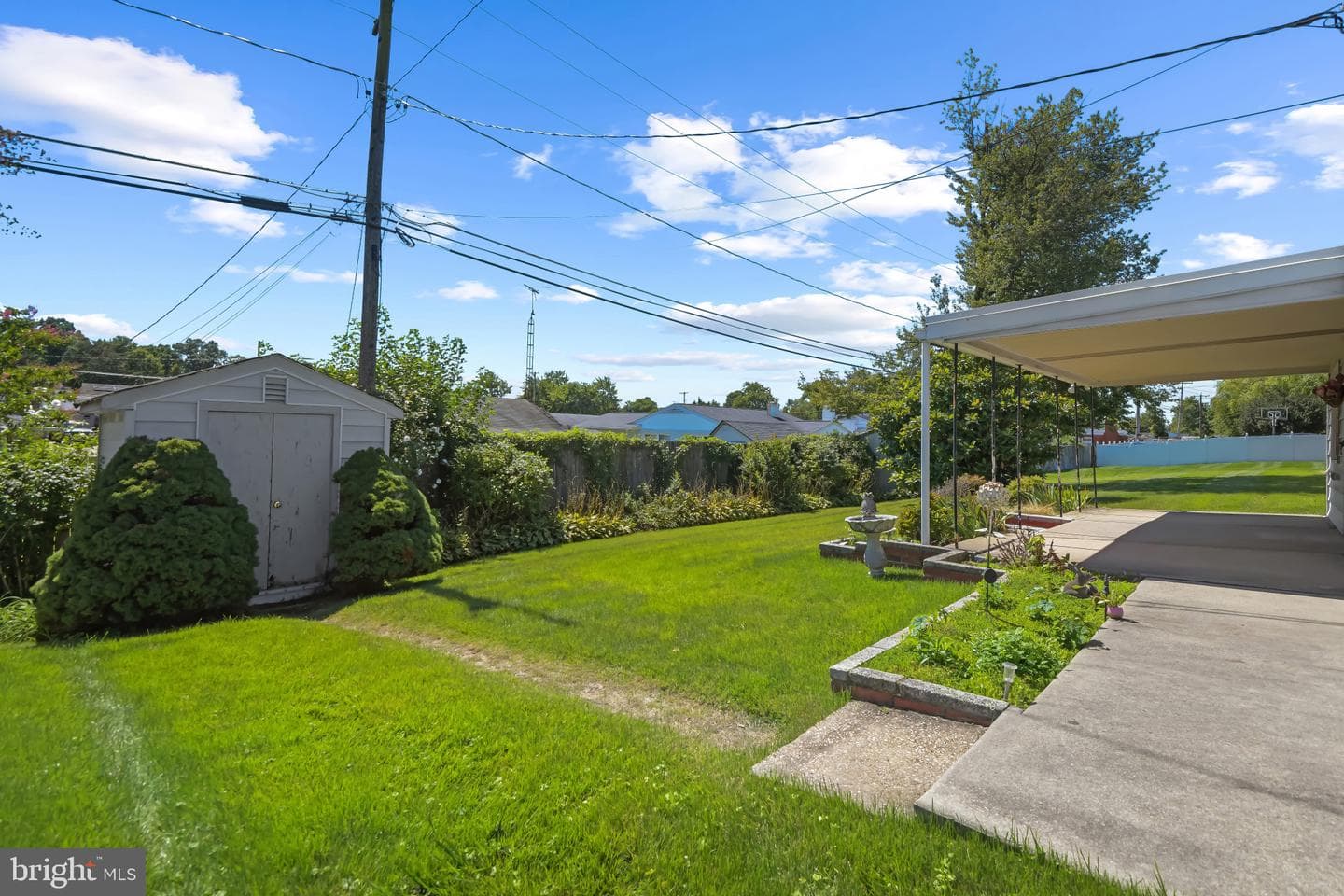 2443 Ellis Road photo 26