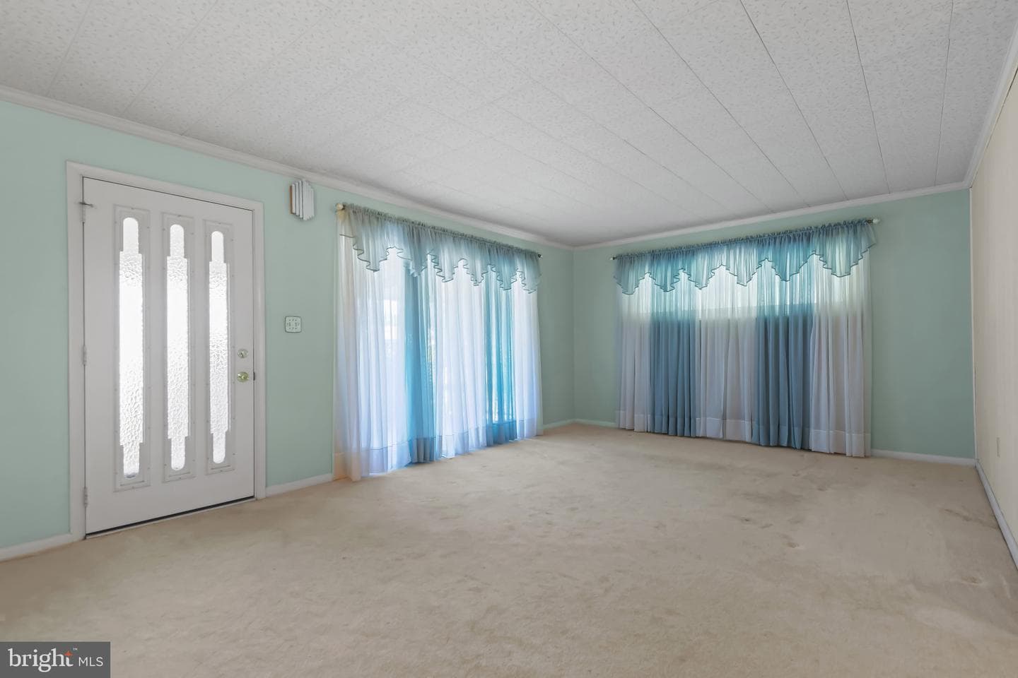 2443 Ellis Road photo 8