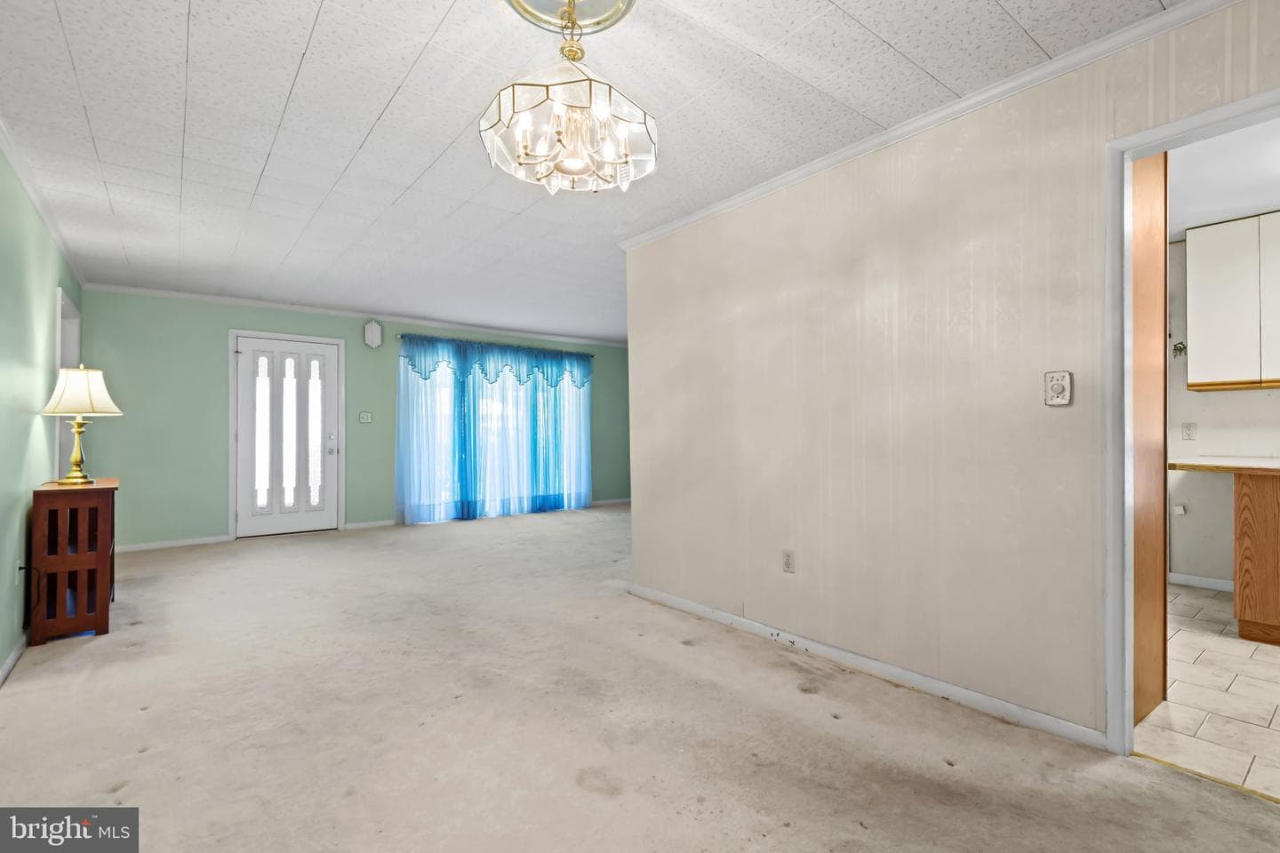 2443 Ellis Road photo 9