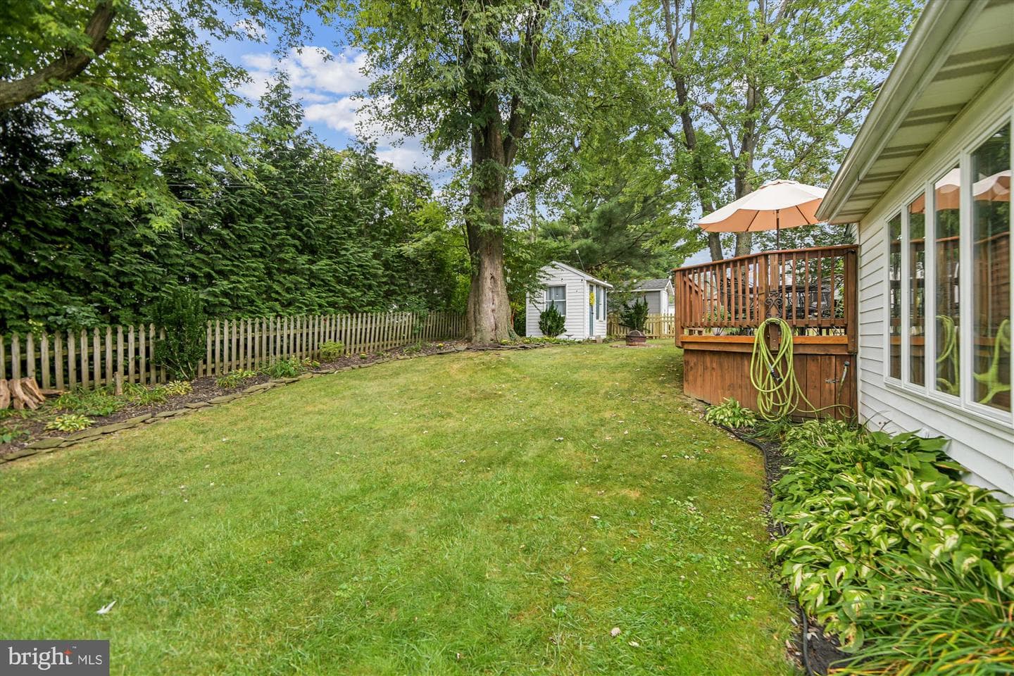 25 Ridgefield Road photo 3