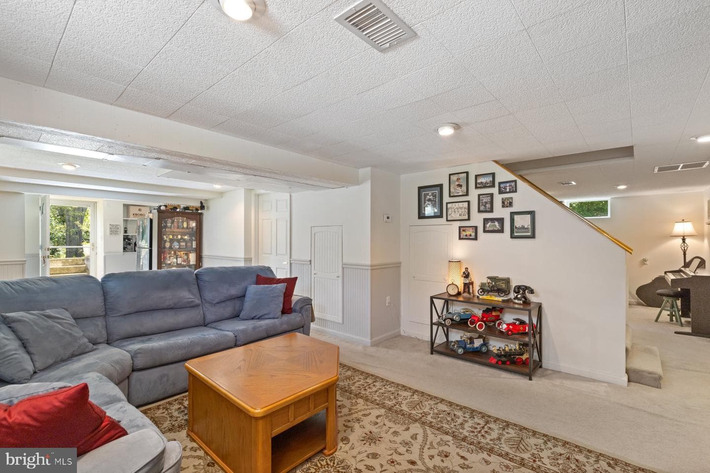 1831 White Oak Avenue photo 27