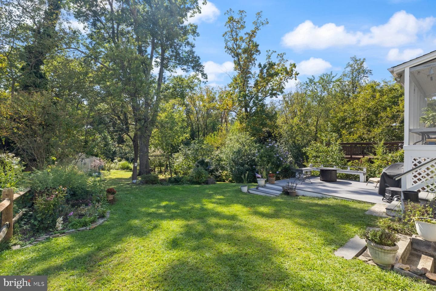 1831 White Oak Avenue photo 33