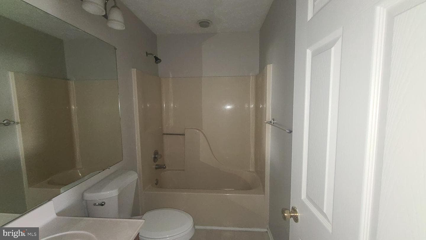 49 Bridle Lane #55 photo 15
