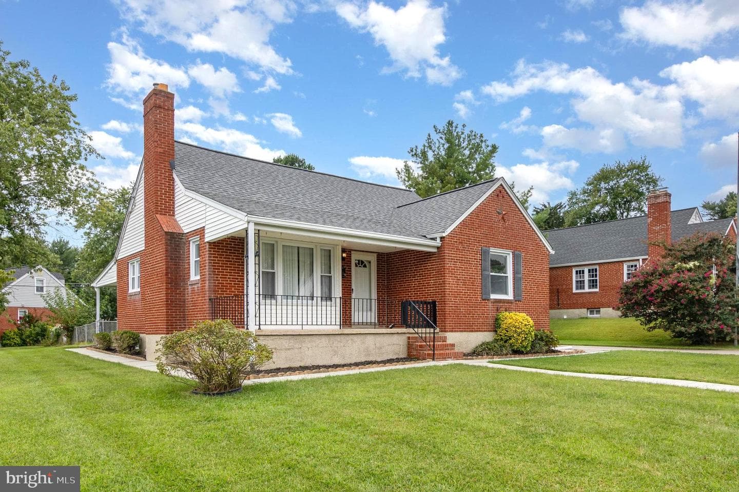 4409 Vale Drive photo 1