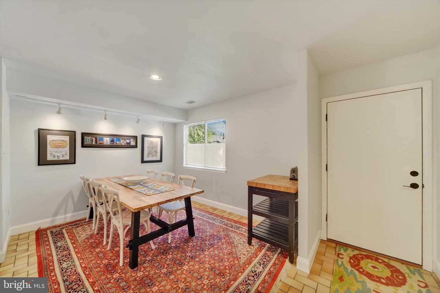 28 Stoneridge Court photo 4