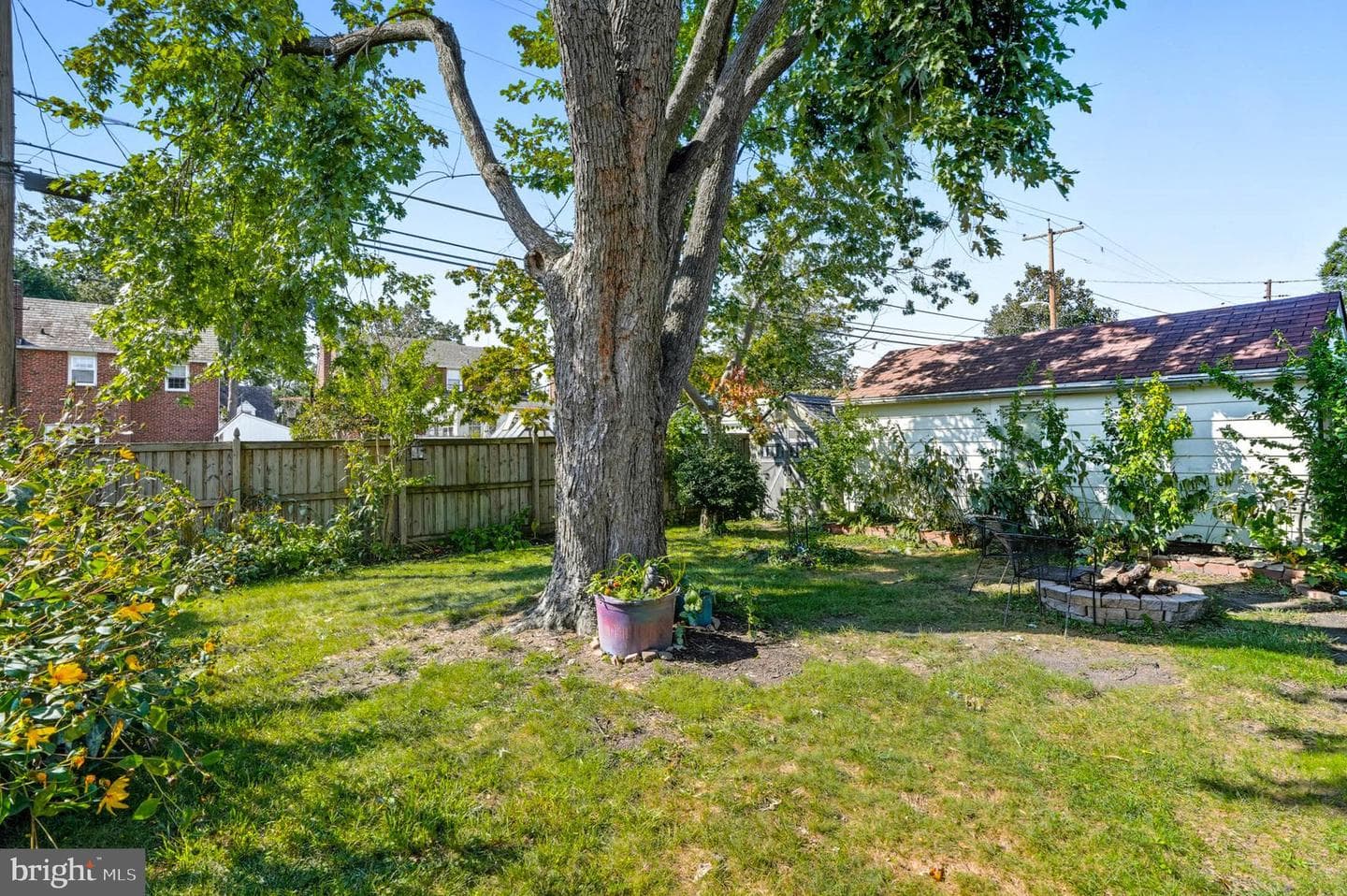 7908 Ardmore Avenue photo 29