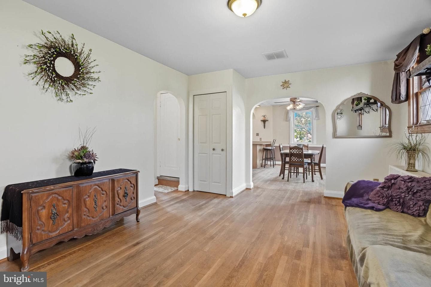 7908 Ardmore Avenue photo 6