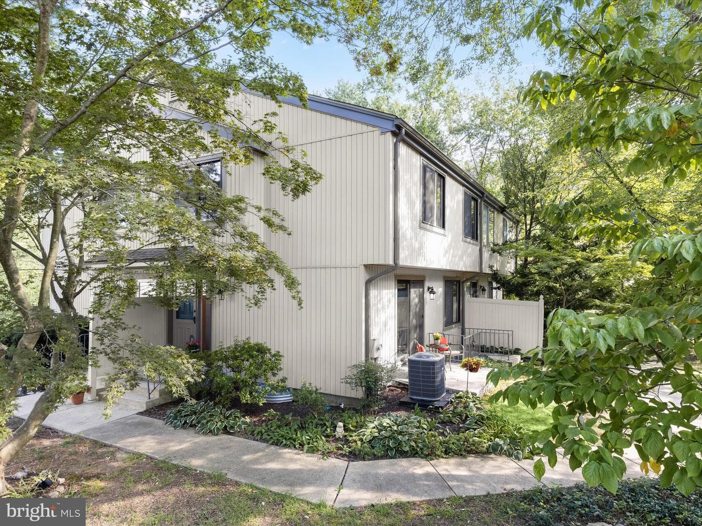 46 Eastford Court #16-46