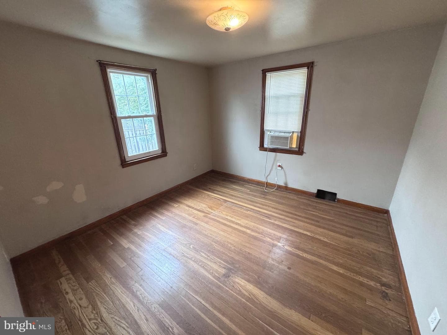 1705 Summit Avenue photo 6