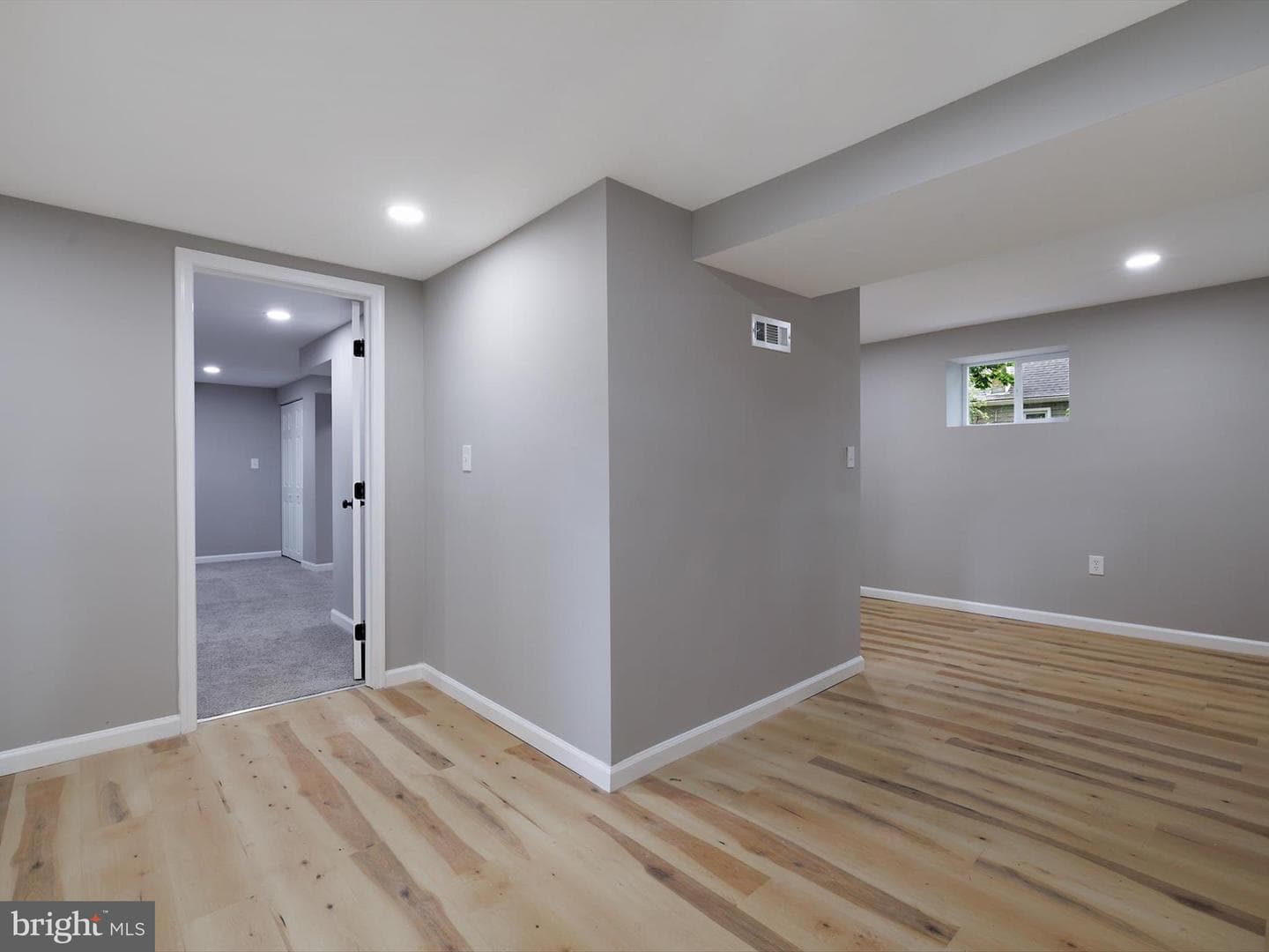 212 4th Avenue photo 23