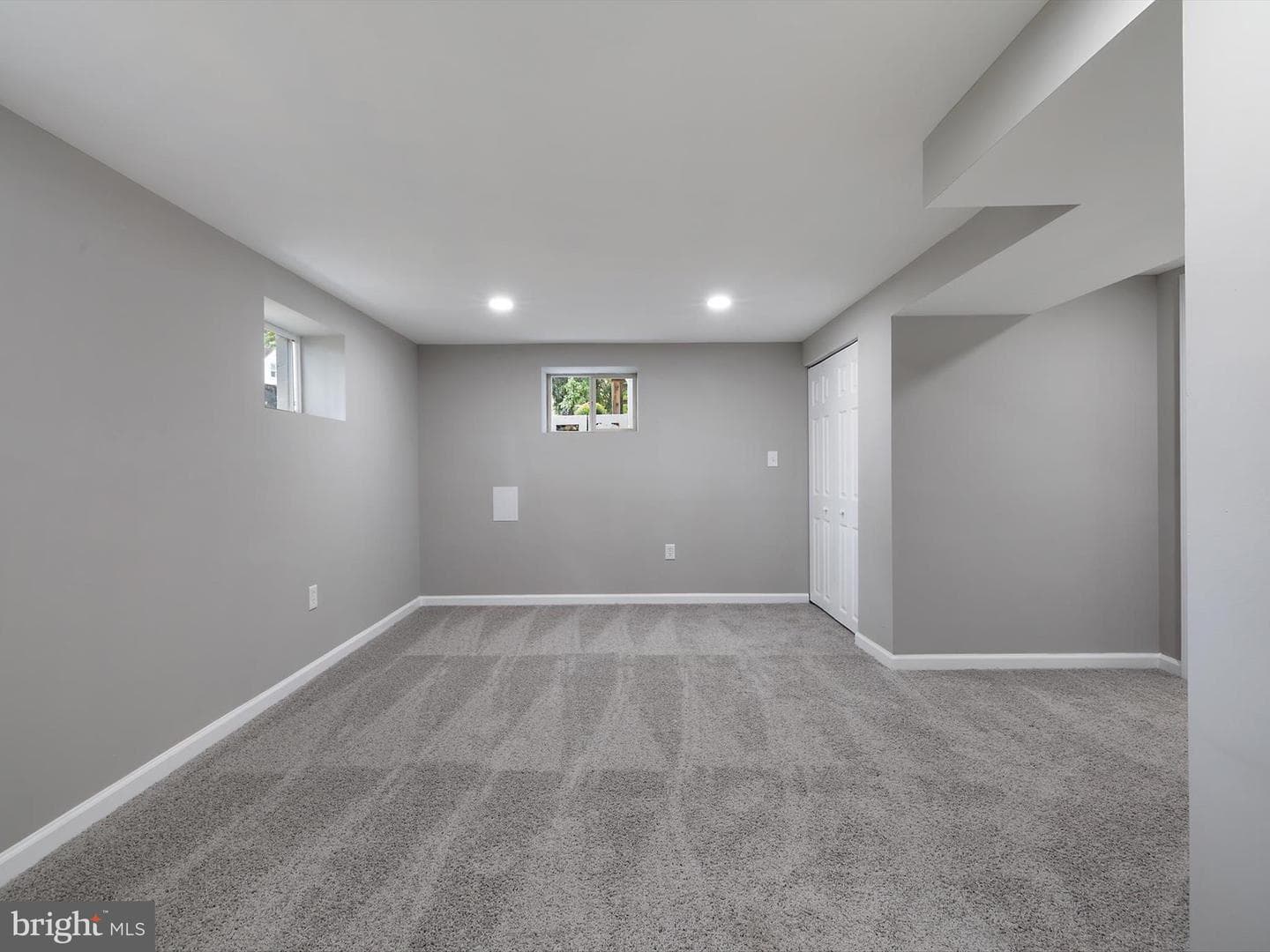 212 4th Avenue photo 27