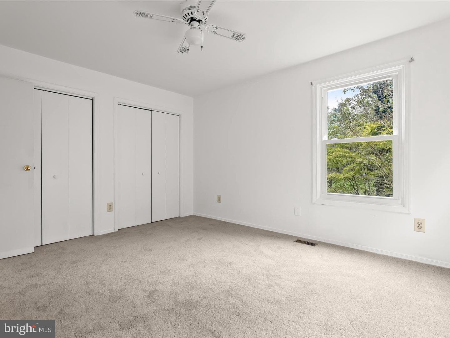 2400 Holly Neck Road photo 39