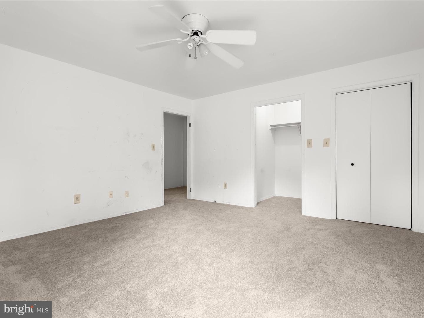 2400 Holly Neck Road photo 40