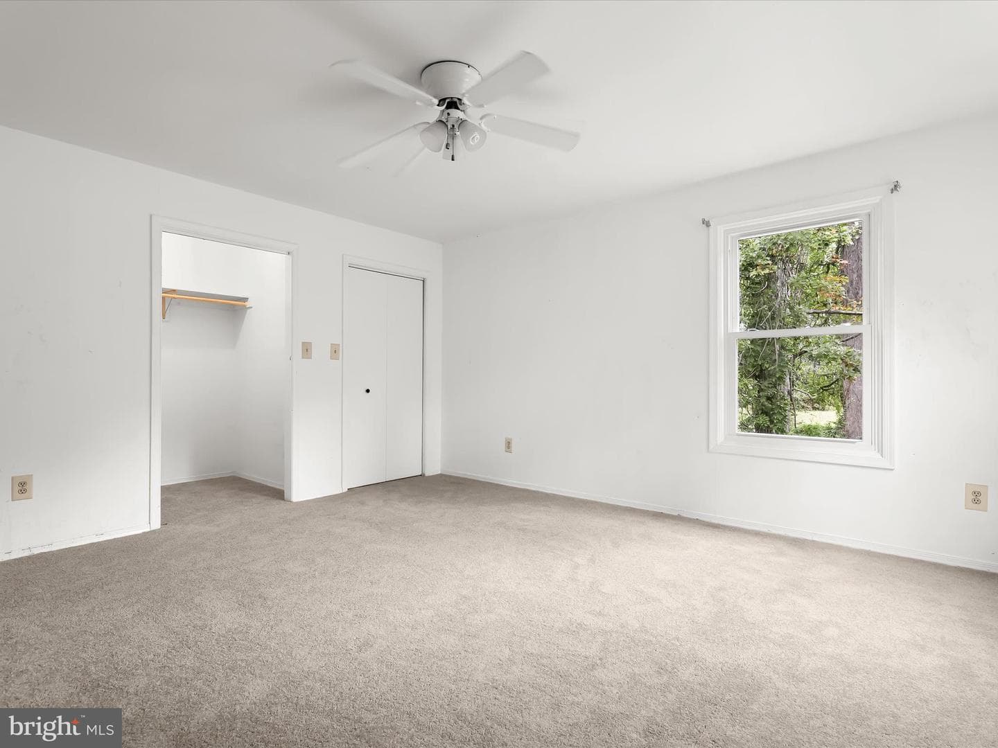 2400 Holly Neck Road photo 41